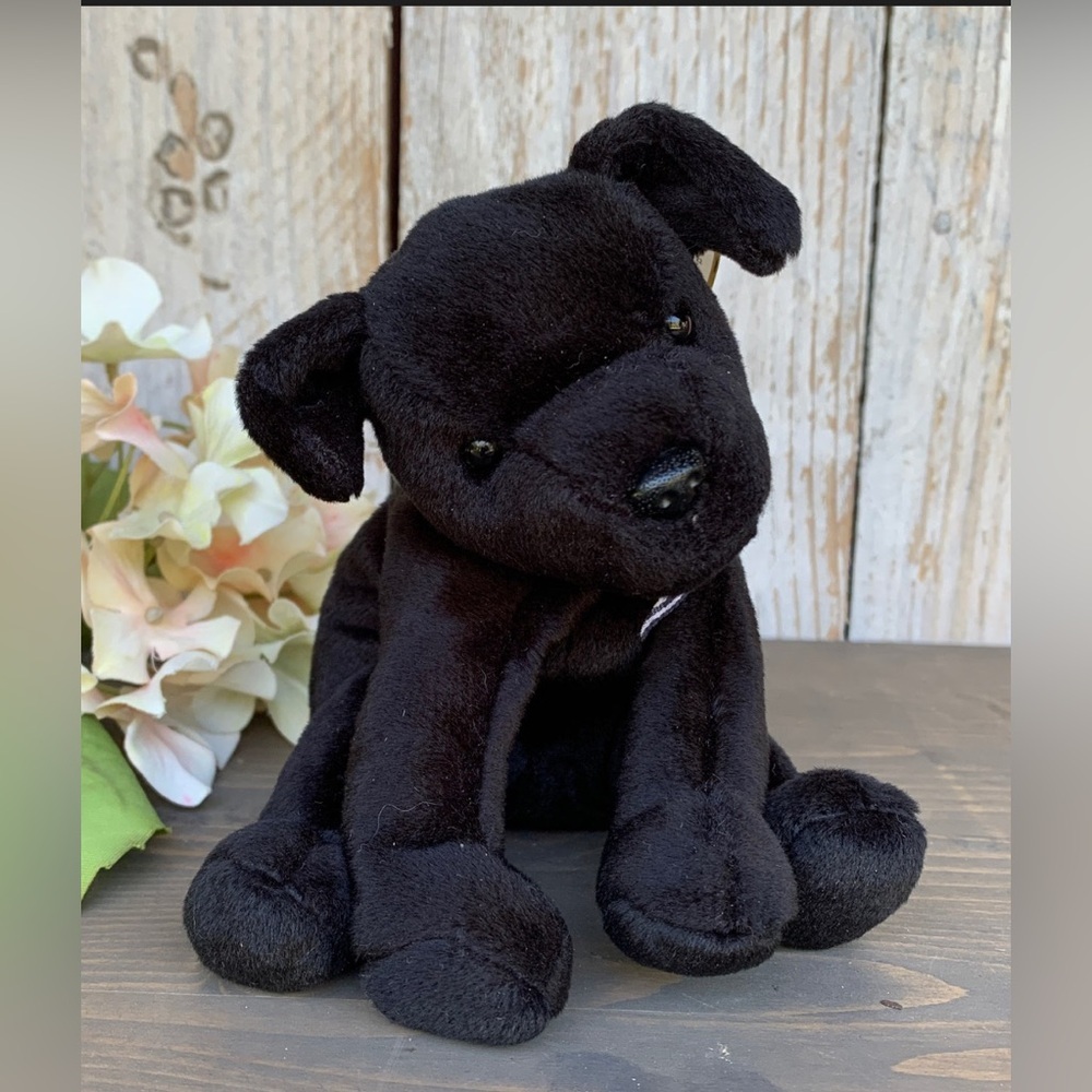 Vintage Ty Beanie Baby Luke the Labrador with Tag Errors, collectors item NWT!
